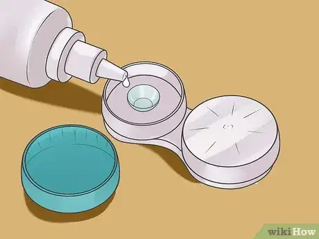 Imagen titulada Use Contact Lenses Step 5