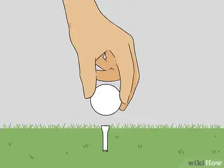 Imagen titulada Drive a Golf Ball Straight Step 1