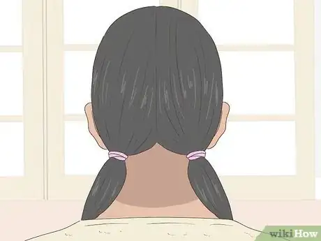 Imagen titulada Dye Hair with Kool Aid Step 21
