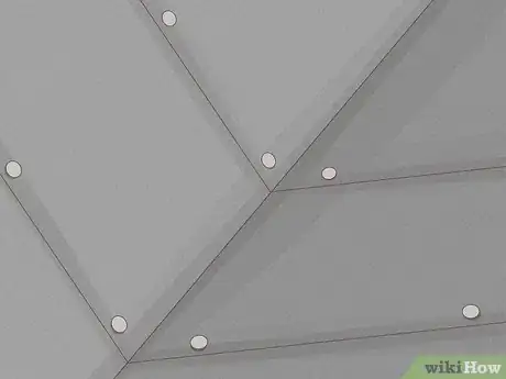 Imagen titulada Reroof Your House Step 14