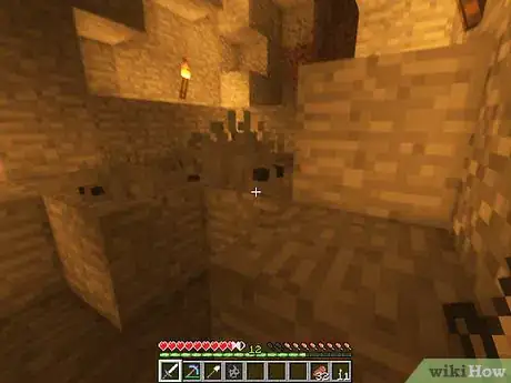 Imagen titulada Mine in Minecraft Step 23
