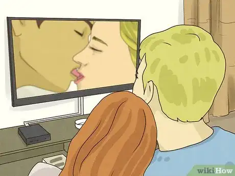 Imagen titulada Practice French Kissing Step 7