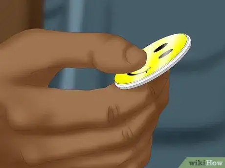 Imagen titulada Make a Badge Pin Step 5