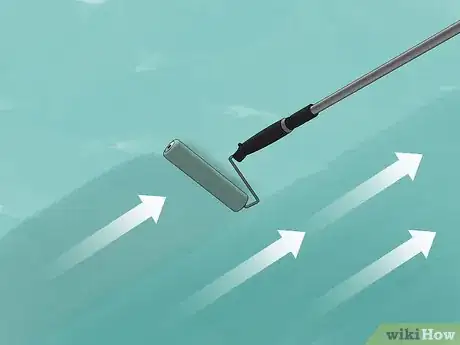 Imagen titulada Paint a Ceiling Step 14