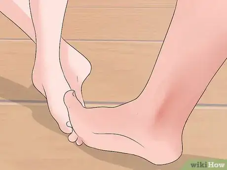Imagen titulada Play Footsie Step 4