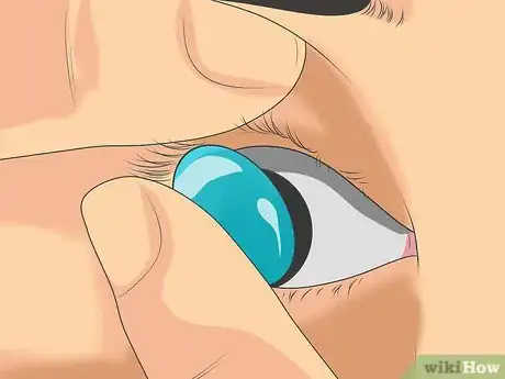 Imagen titulada Use Contact Lenses Step 16