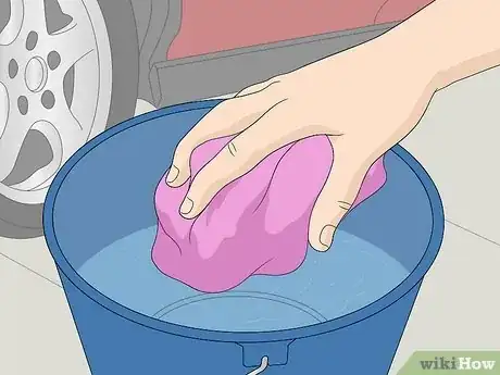 Imagen titulada Wash Your Car Using Less Water Step 5