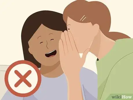 Imagen titulada Start a Conversation at School Step 6