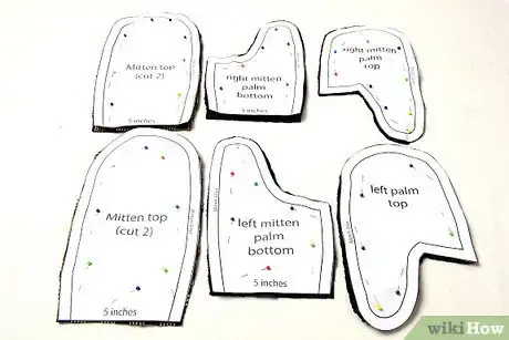 Imagen titulada Make Mittens from Old Sweaters Step 4