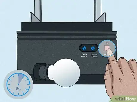Imagen titulada Program a Garage Door Opener Step 9