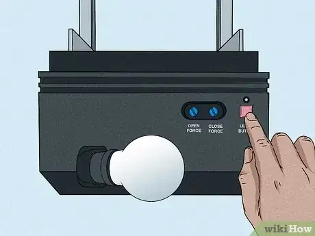 Imagen titulada Program a Garage Door Opener Step 3