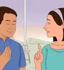 besar a una chica suavemente sin ser rechazado