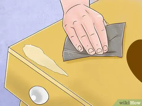 Imagen titulada Paint Cornhole Boards Step 3