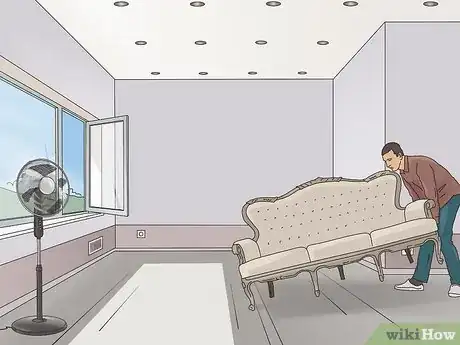Imagen titulada Clean Soot Stains from Walls Step 4