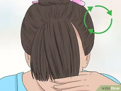 Imagen titulada Razor Cut Bangs Step 26