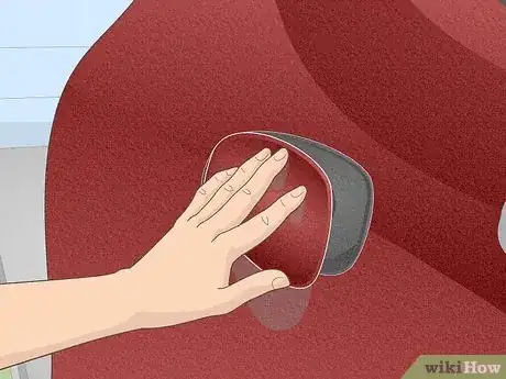 Imagen titulada Open Gas Tank Step 6