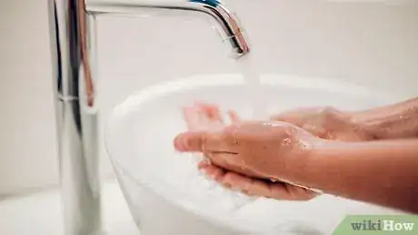 Imagen titulada Make Your Own Salt Scrubs Step 13