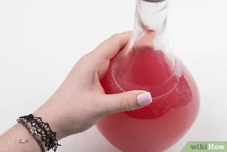 Imagen titulada Make Pomegranate Wine Step 10