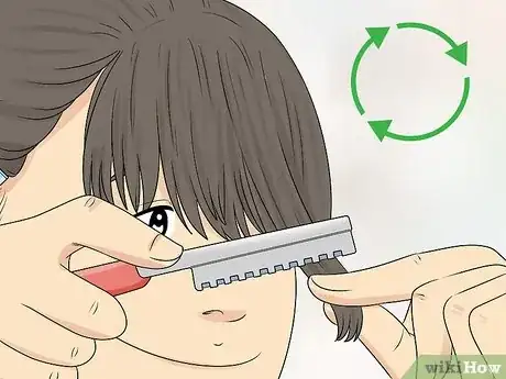 Imagen titulada Razor Cut Bangs Step 16