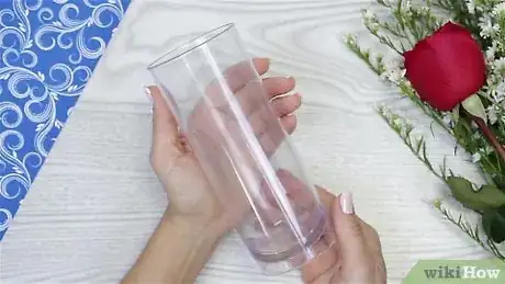 Imagen titulada Arrange Flowers Step 2