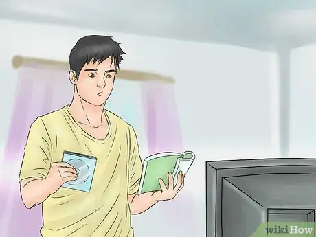 Imagen titulada Decide if P90X or Insanity Is Better for You Step 6