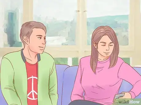 Imagen titulada Catch a Cheating Girlfriend Step 1