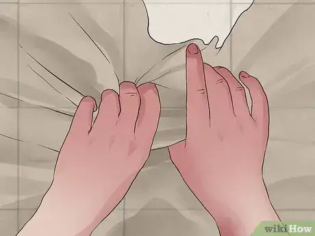 Imagen titulada Make a Cathedral Wedding Veil Step 10