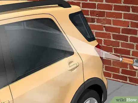 Imagen titulada Buff a Car Step 3