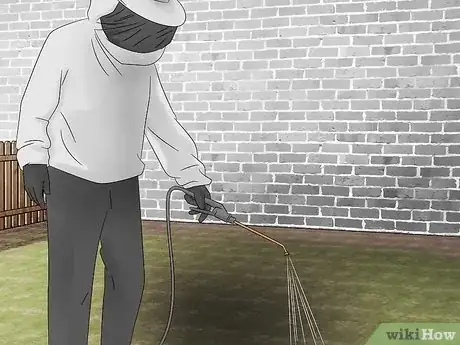 Imagen titulada Get Rid of Bumble Bees Step 11
