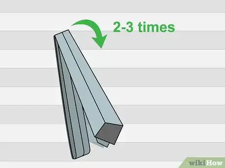 Imagen titulada Fold Ties Step 4
