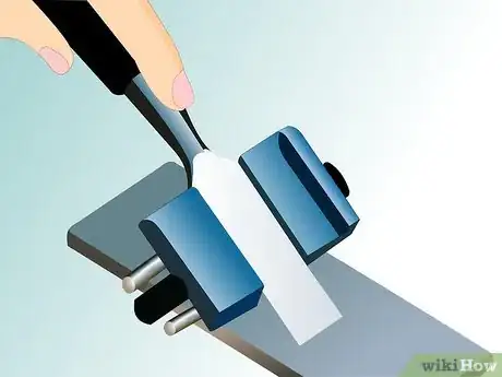 Imagen titulada Use a Chisel Step 13