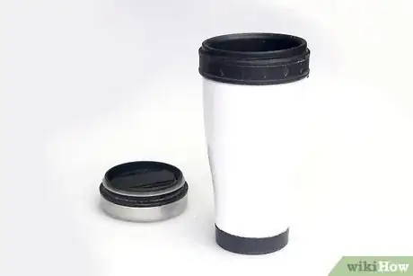 Imagen titulada Paint Yeti Cups Step 17