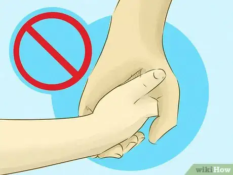 Imagen titulada Deal With Nosy Family Members Asking when You're Starting a Family Step 13