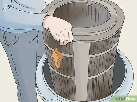 Imagen titulada Clean a Cartridge Type Swimming Pool Filter Step 1