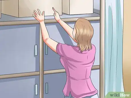 Imagen titulada Throw a Surprise Party Step 10