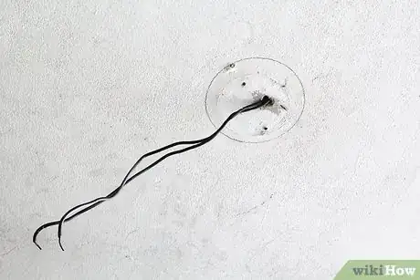 Imagen titulada Install Recessed Lighting Step 5