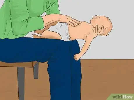 Imagen titulada Perform the Heimlich Maneuver Step 15