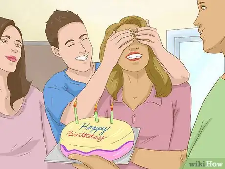Imagen titulada Have a Surprise Party for Your Mom Step 15