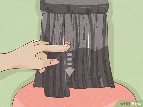 Imagen titulada Cut Hair Straight Step 17