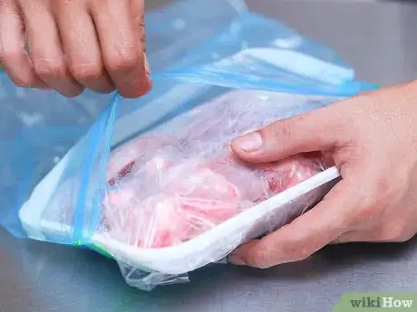 Imagen titulada Detect Freezer Burn Step 6