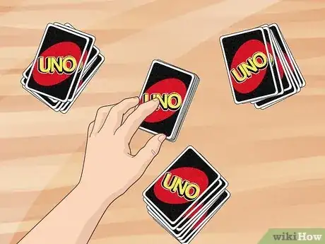 Imagen titulada Deal Cards for Uno Step 6