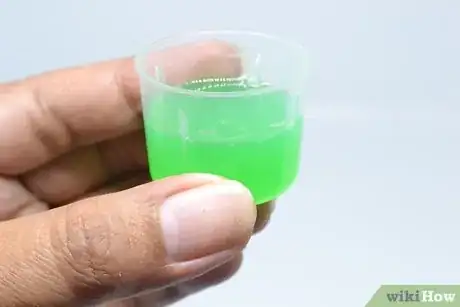 Imagen titulada Extract Strawberry DNA Step 8