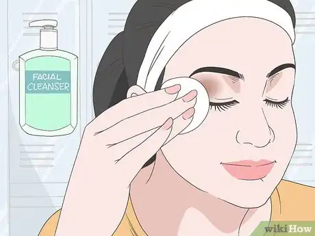 Imagen titulada Stop Watery Eyes Step 12