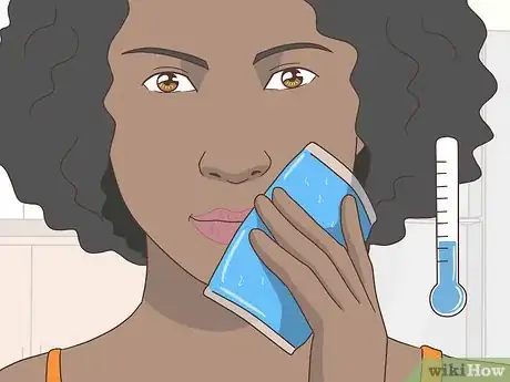 Imagen titulada Get Rid of Numbness in Your Lip Step 2