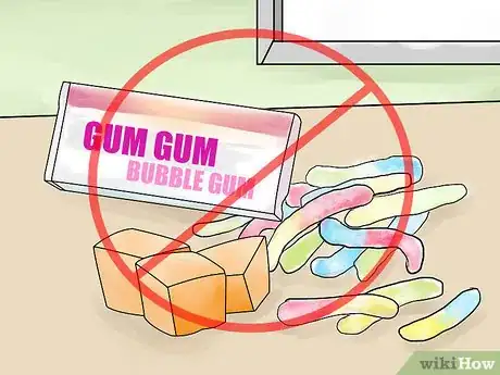 Imagen titulada Eat With Separators in Your Mouth Step 6