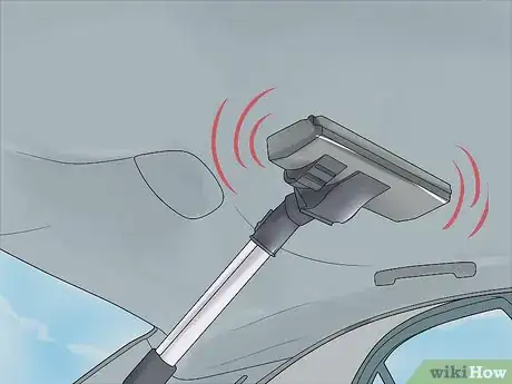 Imagen titulada Clean a Car Ceiling Step 10