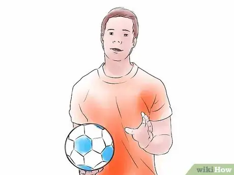 Imagen titulada Be a Good Central Midfielder in Soccer Step 2