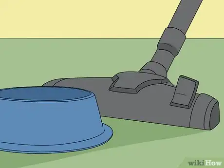 Imagen titulada Do Pest Control With a Vacuum Cleaner Step 6