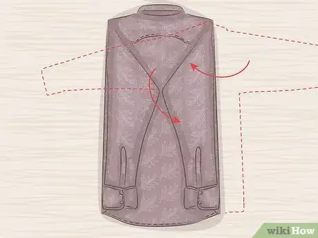 Imagen titulada Fold a Shirt Step 11