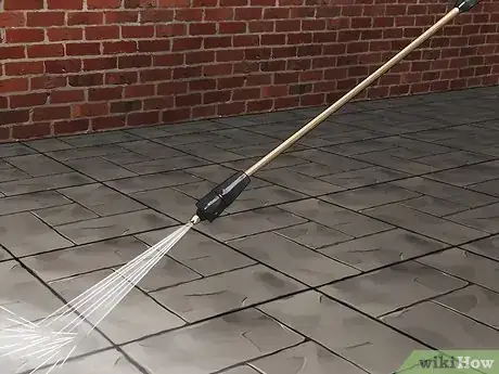 Imagen titulada Clean Stamped Concrete Step 4